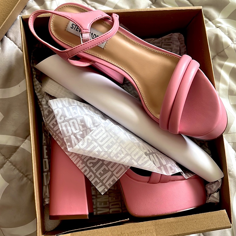 Steve Madden Pink Platform Heels size 8.5
